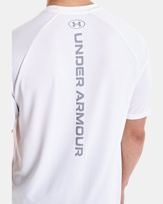 เสื้อแขนสั้น UA Tech™ Reflective สำหรับผู้ชาย in White image number 3